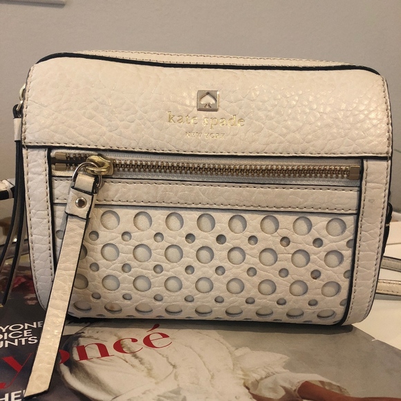 White Leather Kate Spade Shoulder Bag - Picture 1 of 1